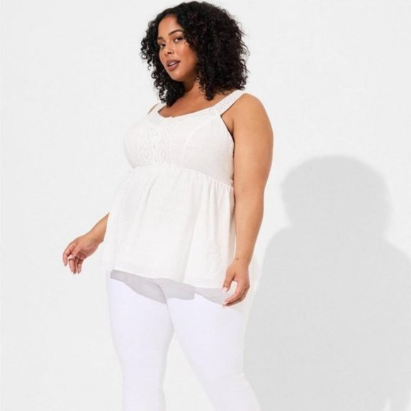 Torrid - Babydoll Cotton Window Pane Button Front Tank in Cloud Dancer White - Picture 10 of 13